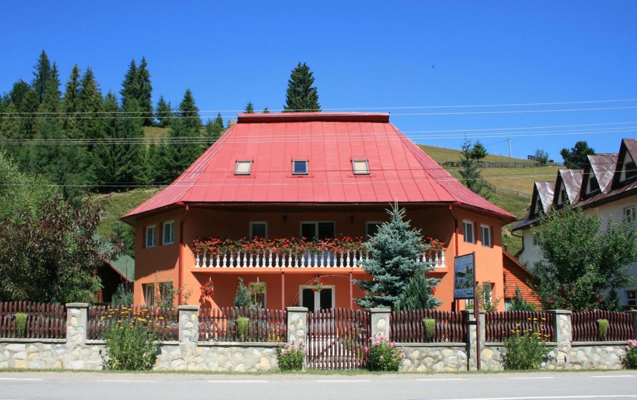 Casa Dobra Hotel Arieşeni Exterior foto