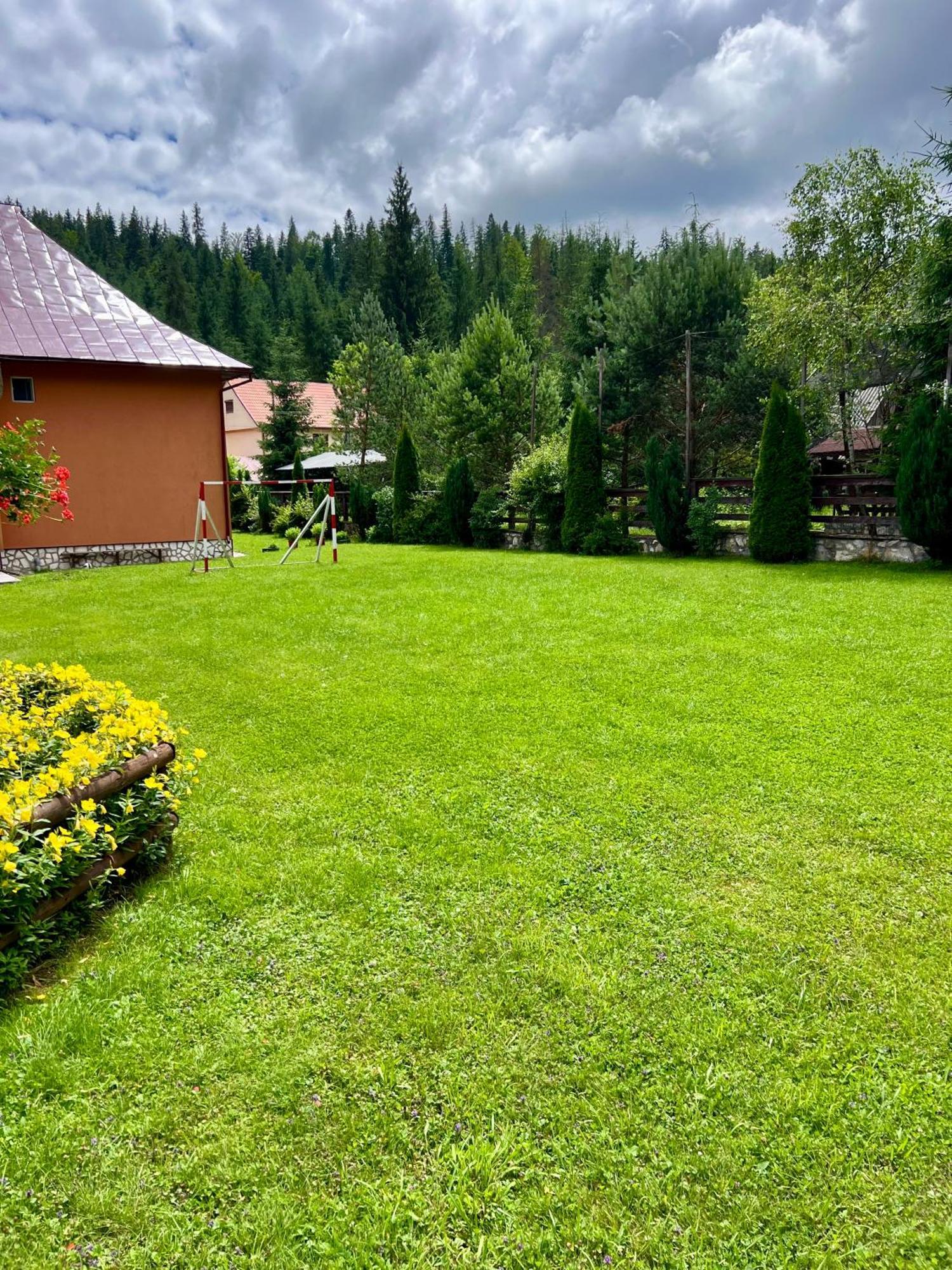 Casa Dobra Hotel Arieşeni Exterior foto